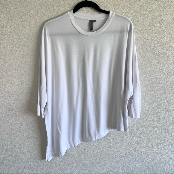 Sweaty Betty London Women’s Mellow Asymmetrical Top - Picture 2 of 16